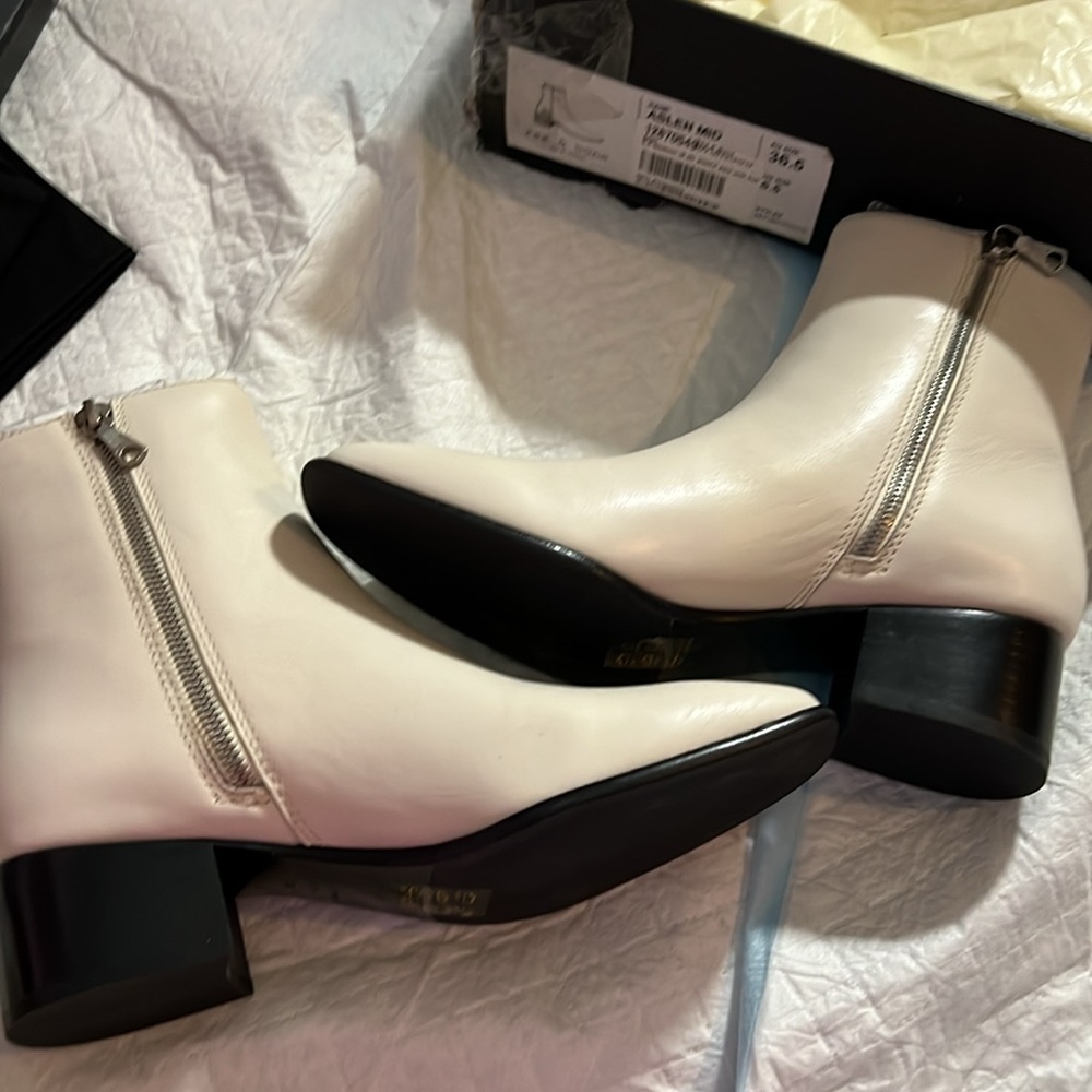 Rag & Bone Booties 🎈New 🎈